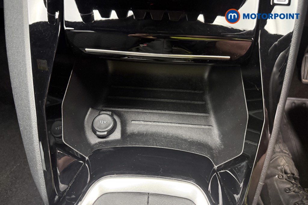 Peugeot 2008 Allure Manual Petrol SUV - Stock Number (1645395) - 14th supplementary image