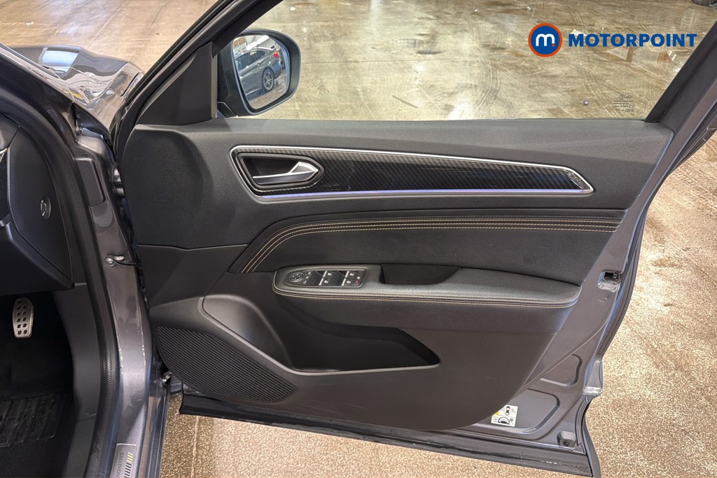 Renault Arkana Engineered Automatic Petrol-Electric Hybrid SUV - Stock Number (1646137) - 19th supplementary image