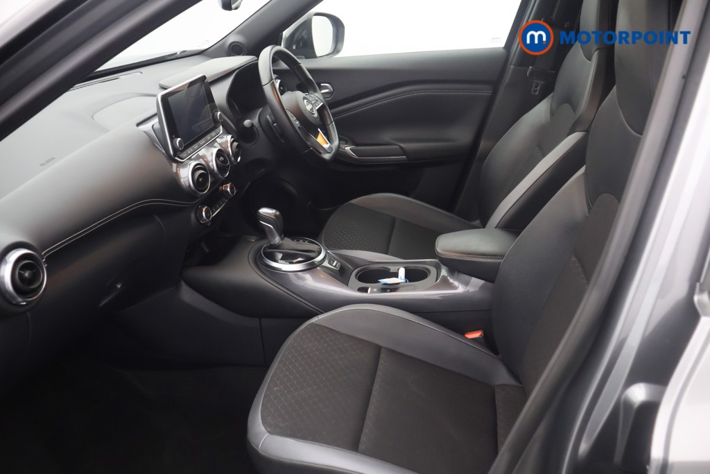 Nissan Juke N-Connecta Automatic Petrol SUV - Stock Number (1647337) - 23rd supplementary image