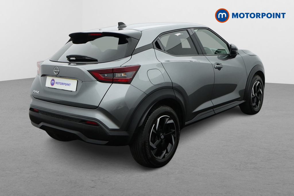 Nissan Juke N-Connecta Automatic Petrol SUV - Stock Number (1647337) - Drivers side rear corner