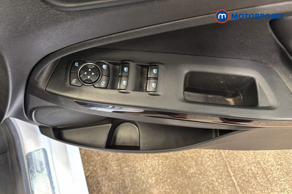 Ford Ecosport St-Line Manual Petrol SUV - Stock Number (1647627) - 20th supplementary image