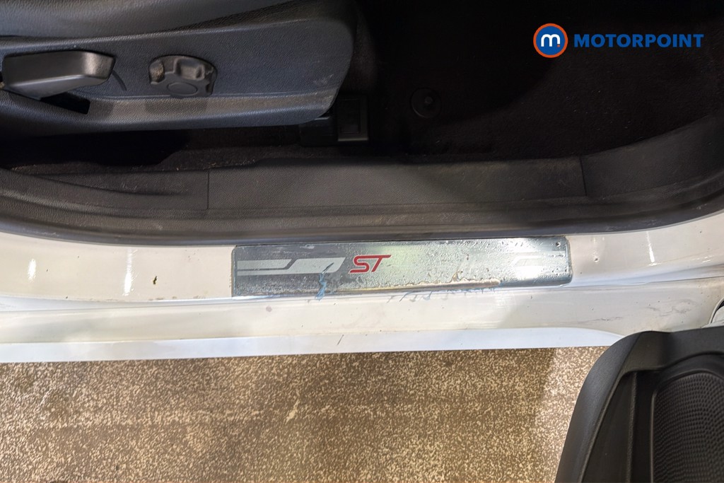 Ford Ecosport St-Line Manual Petrol SUV - Stock Number (1647627) - 27th supplementary image