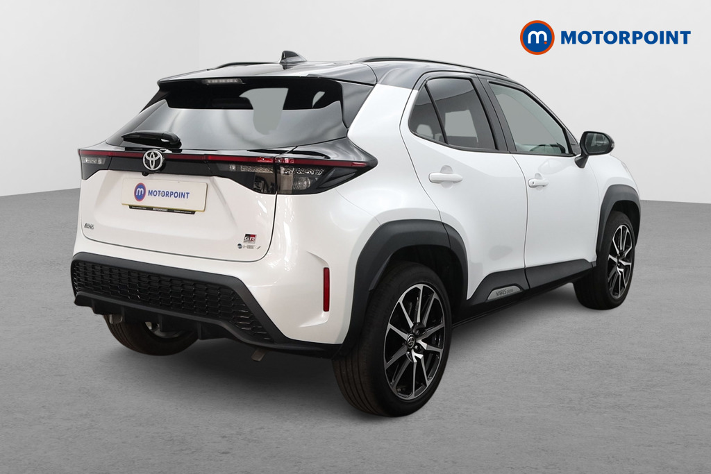Toyota Yaris Cross Gr Sport Automatic Petrol-Electric Hybrid Estate - Stock Number (1648001) - Drivers side rear corner