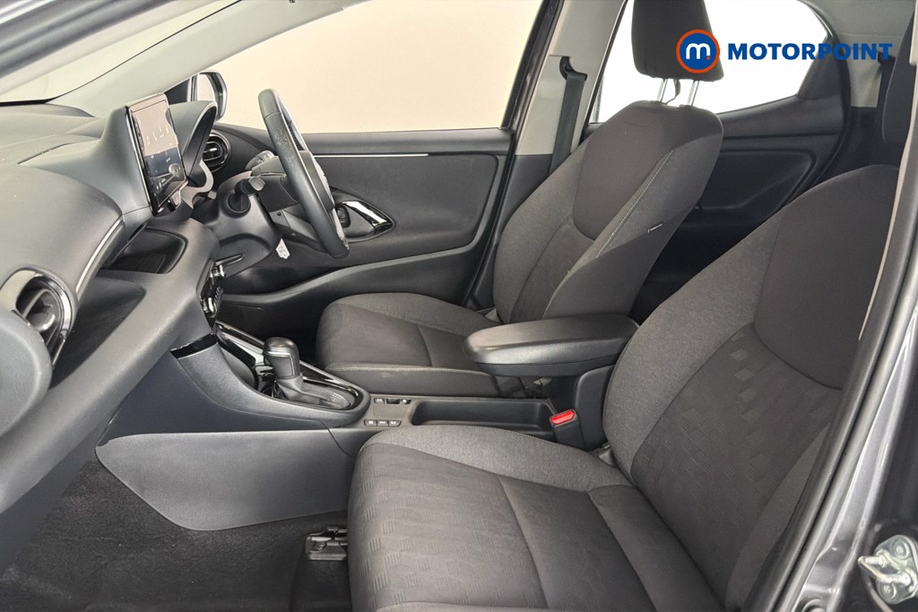 Toyota Yaris Design Automatic Petrol-Electric Hybrid Hatchback - Stock Number (1648401) - 22nd supplementary image