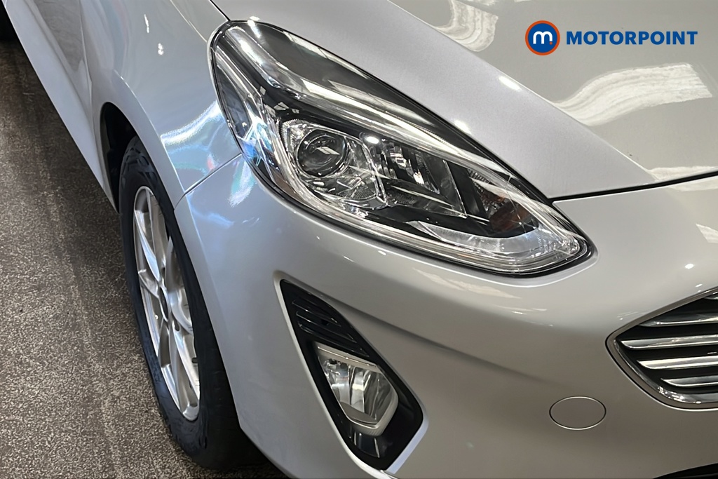 Ford Fiesta Zetec Manual Petrol Hatchback - Stock Number (1648606) - 42nd supplementary image