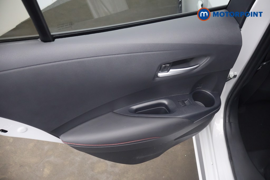 Toyota Corolla Gr Sport Automatic Petrol-Electric Hybrid Hatchback - Stock Number (1648705) - 20th supplementary image