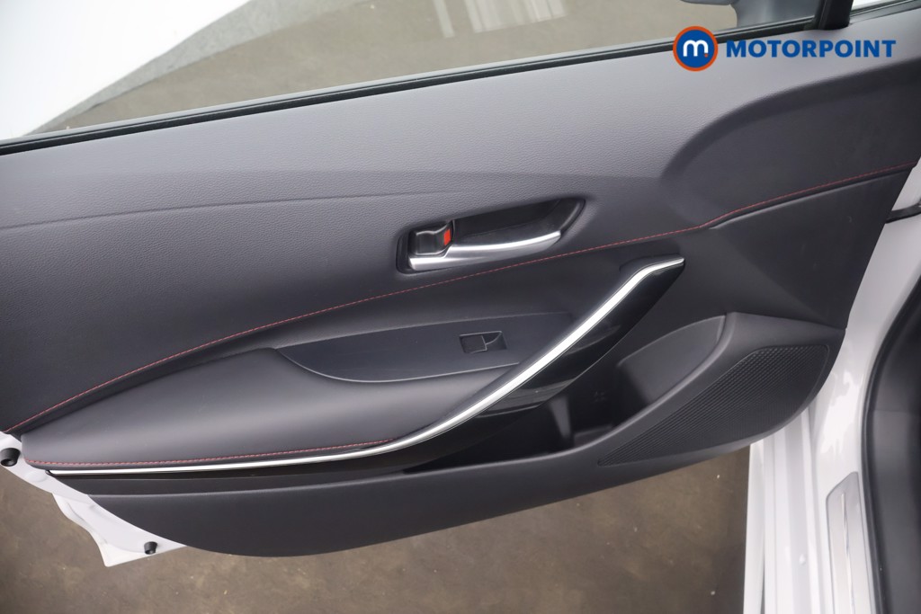 Toyota Corolla Gr Sport Automatic Petrol-Electric Hybrid Hatchback - Stock Number (1648705) - 22nd supplementary image