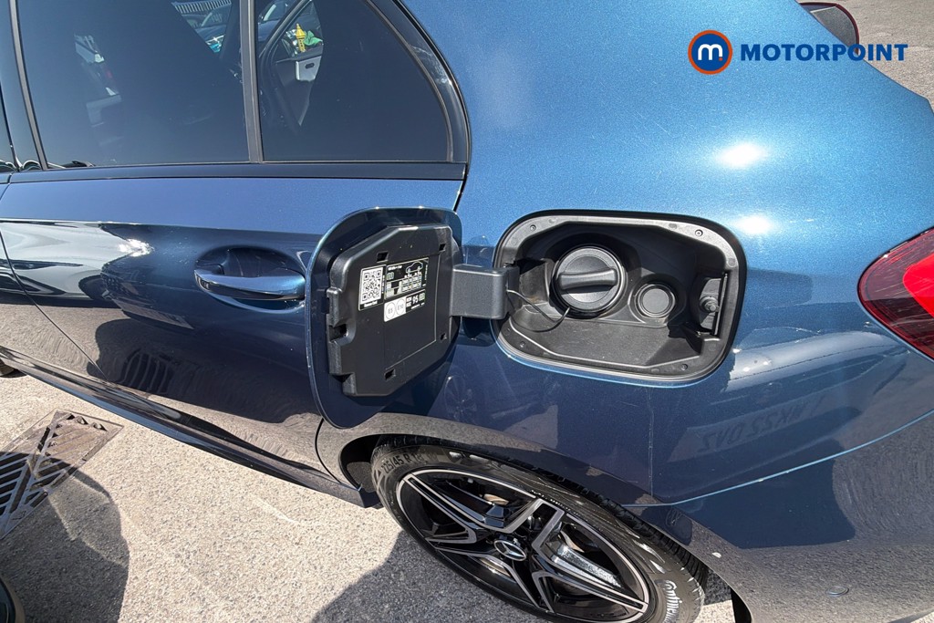 Mercedes-Benz A Class Amg Line Executive Edition Automatic Petrol Hatchback - Stock Number (1649142) - 41st supplementary image