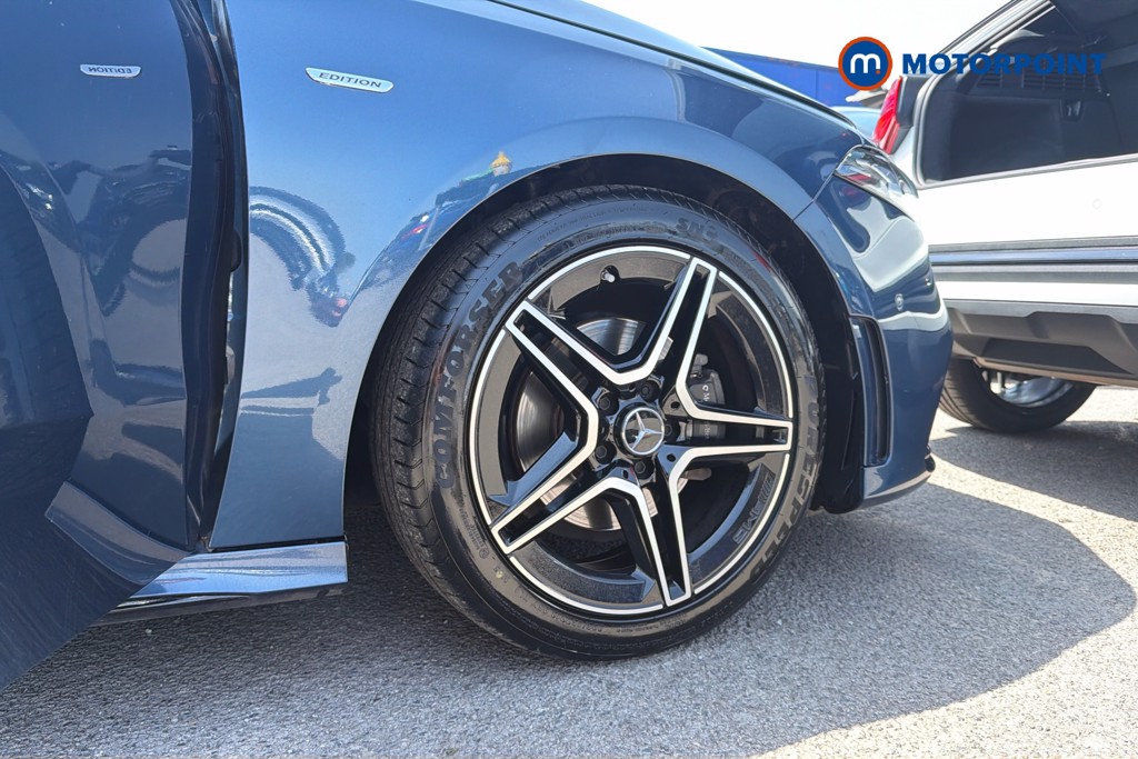 Mercedes-Benz A Class Amg Line Executive Edition Automatic Petrol Hatchback - Stock Number (1649142) - 50th supplementary image