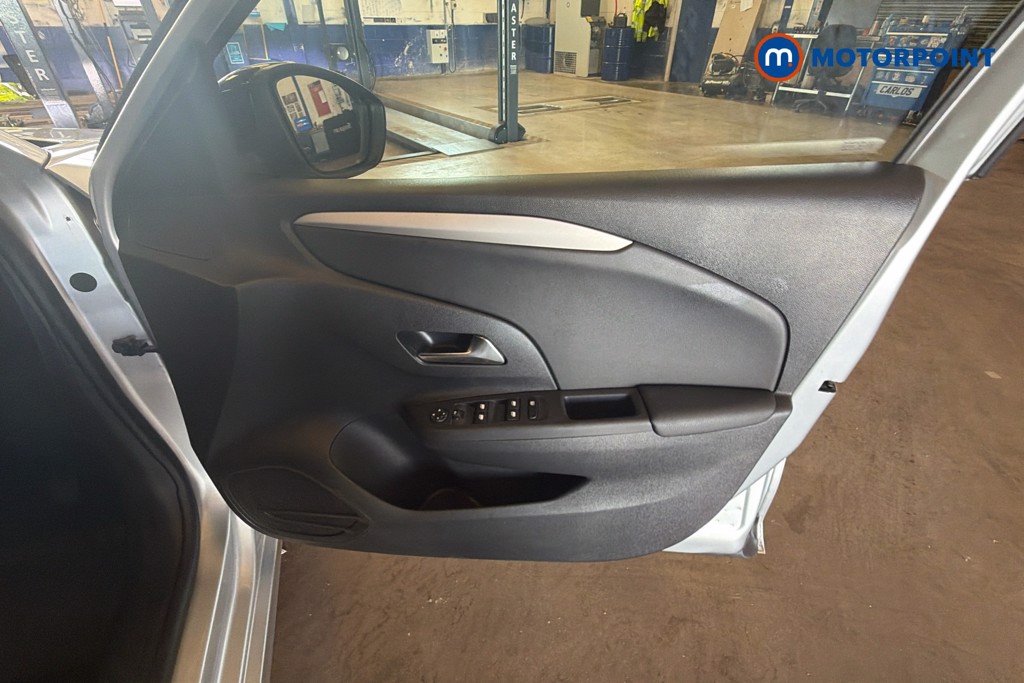 Vauxhall Corsa Se Edition Manual Petrol Hatchback - Stock Number (1649237) - 37th supplementary image