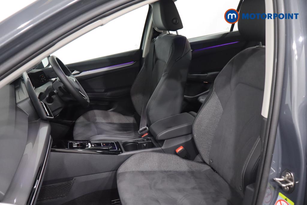 Volkswagen Golf Style Automatic Petrol Hatchback - Stock Number (1649527) - 10th supplementary image
