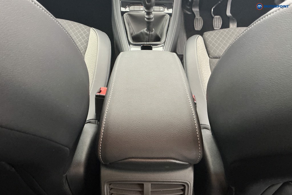 Vauxhall Grandland Gs Line Manual Petrol SUV - Stock Number (1650009) - 11th supplementary image