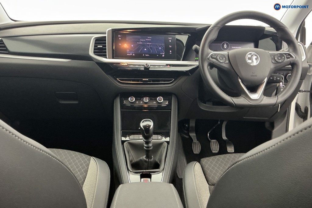 Vauxhall Grandland Gs Line Manual Petrol SUV - Stock Number (1650009) - 12th supplementary image