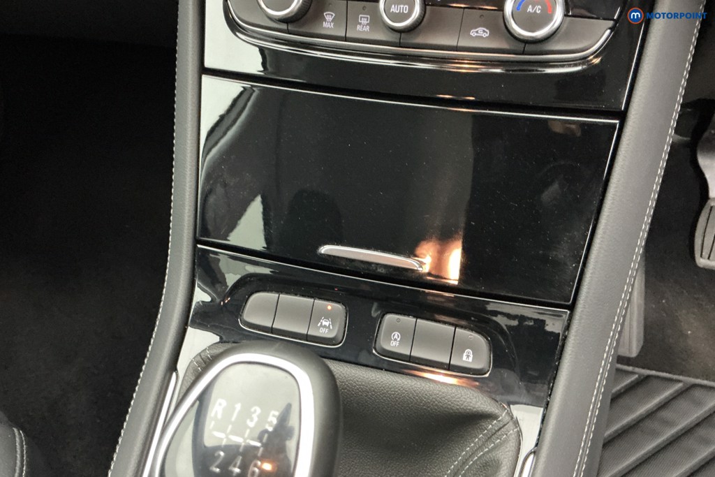 Vauxhall Grandland Gs Line Manual Petrol SUV - Stock Number (1650009) - 17th supplementary image