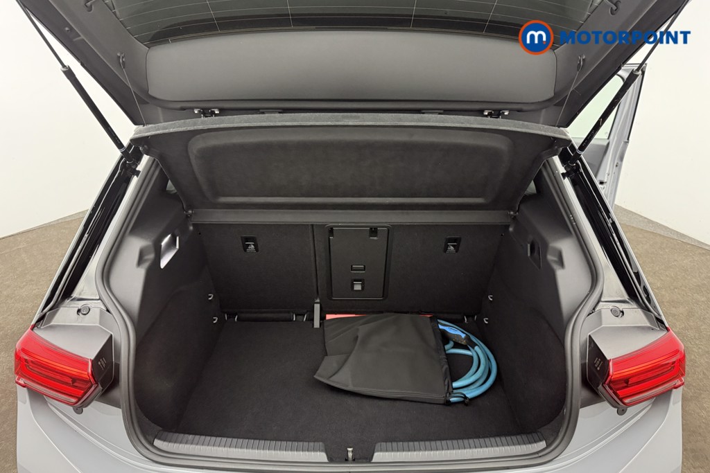 Volkswagen Id.3 Life Pro Automatic Electric Hatchback - Stock Number (1650031) - 9th supplementary image