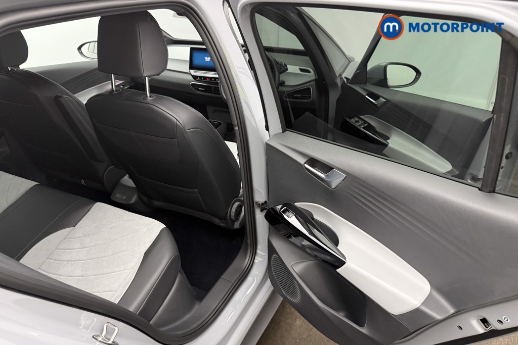 Volkswagen Id.3 Life Pro Automatic Electric Hatchback - Stock Number (1650031) - 15th supplementary image