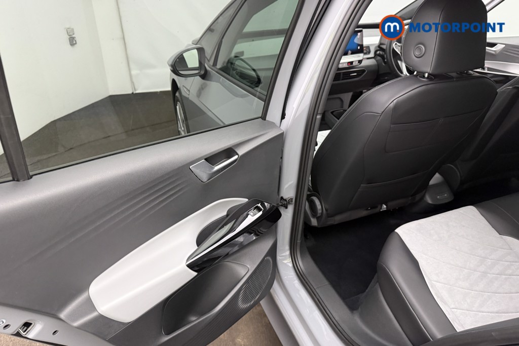 Volkswagen Id.3 Life Pro Automatic Electric Hatchback - Stock Number (1650031) - 20th supplementary image