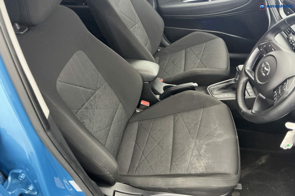 Hyundai Bayon Premium Automatic Petrol SUV - Stock Number (1650114) - 5th supplementary image
