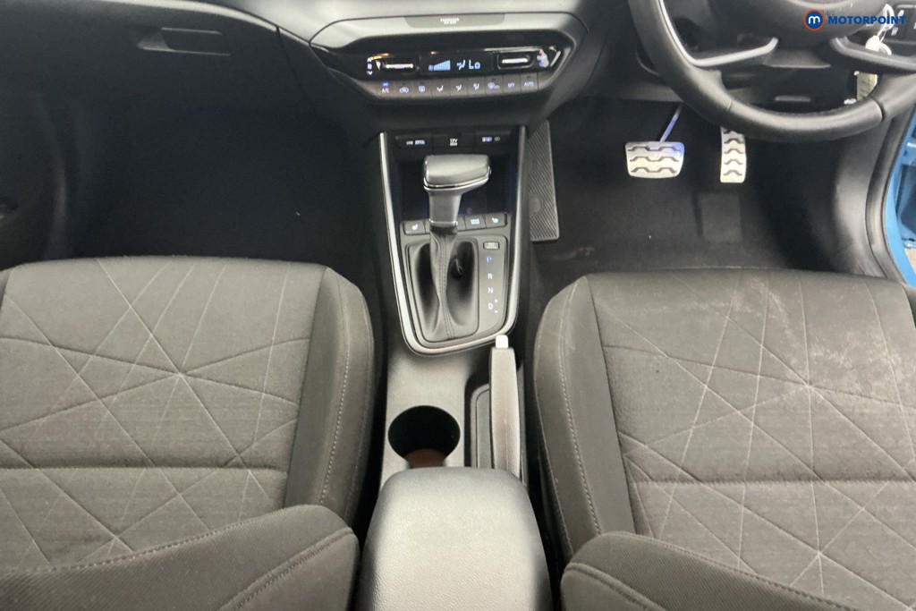 Hyundai Bayon Premium Automatic Petrol SUV - Stock Number (1650114) - 12th supplementary image