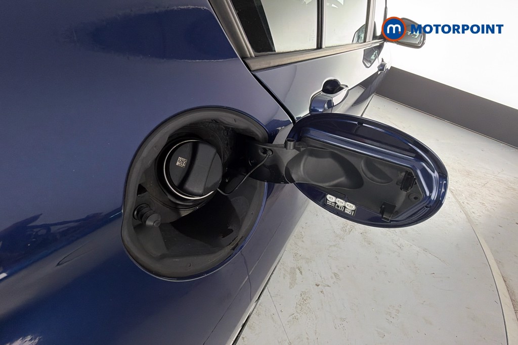 BMW 1 Series Se Business Manual Petrol Hatchback - Stock Number (1650138) - 41st supplementary image