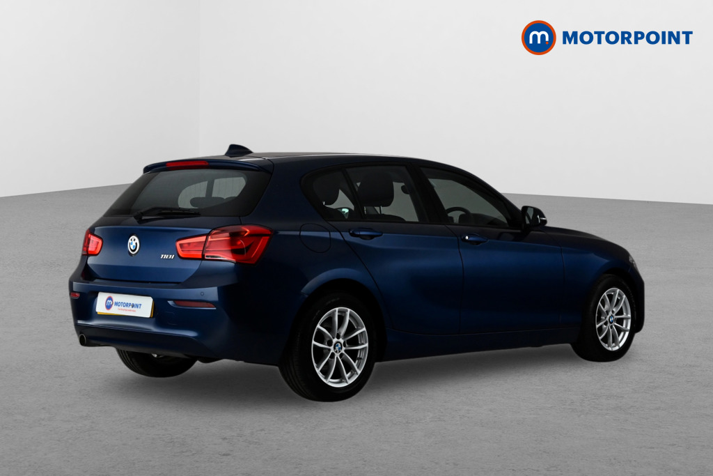 BMW 1 Series Se Business Manual Petrol Hatchback - Stock Number (1650138) - Drivers side rear corner
