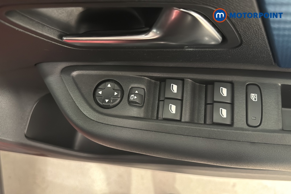 Citroen C4 Shine Plus Automatic Electric Hatchback - Stock Number (1650254) - 19th supplementary image