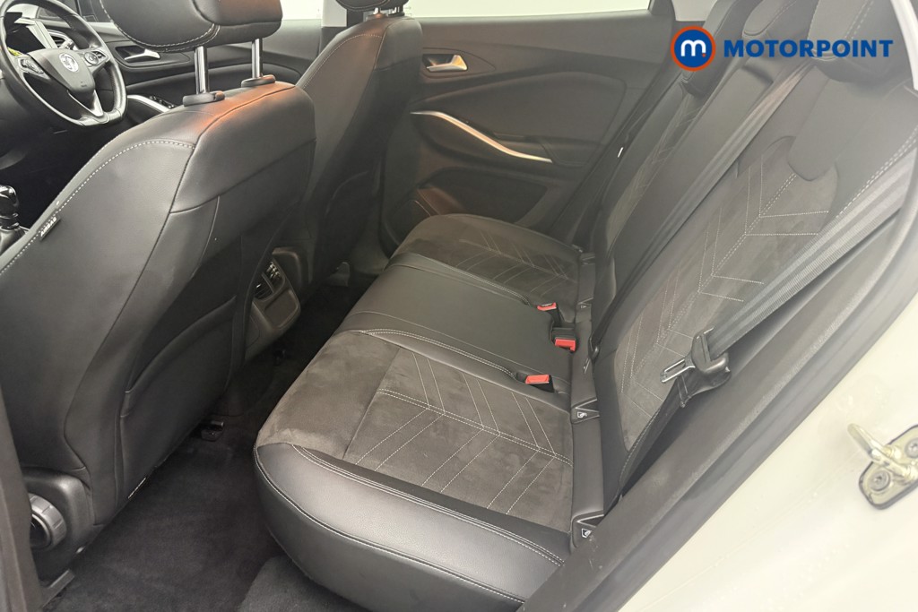 Vauxhall Grandland Ultimate Manual Petrol SUV - Stock Number (1650293) - 4th supplementary image