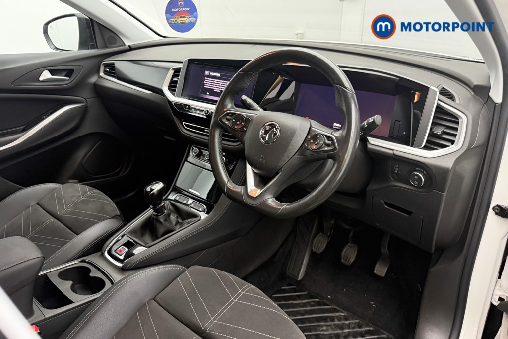 Vauxhall Grandland Ultimate Manual Petrol SUV - Stock Number (1650293) - 6th supplementary image