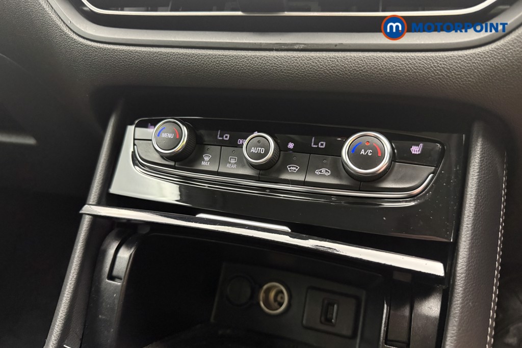 Vauxhall Grandland Ultimate Manual Petrol SUV - Stock Number (1650293) - 13th supplementary image