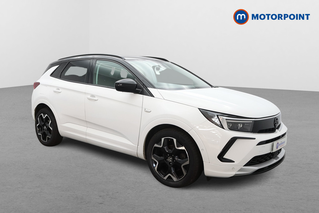 Vauxhall Grandland Ultimate Manual Petrol SUV - Stock Number (1650293) - Drivers side front corner