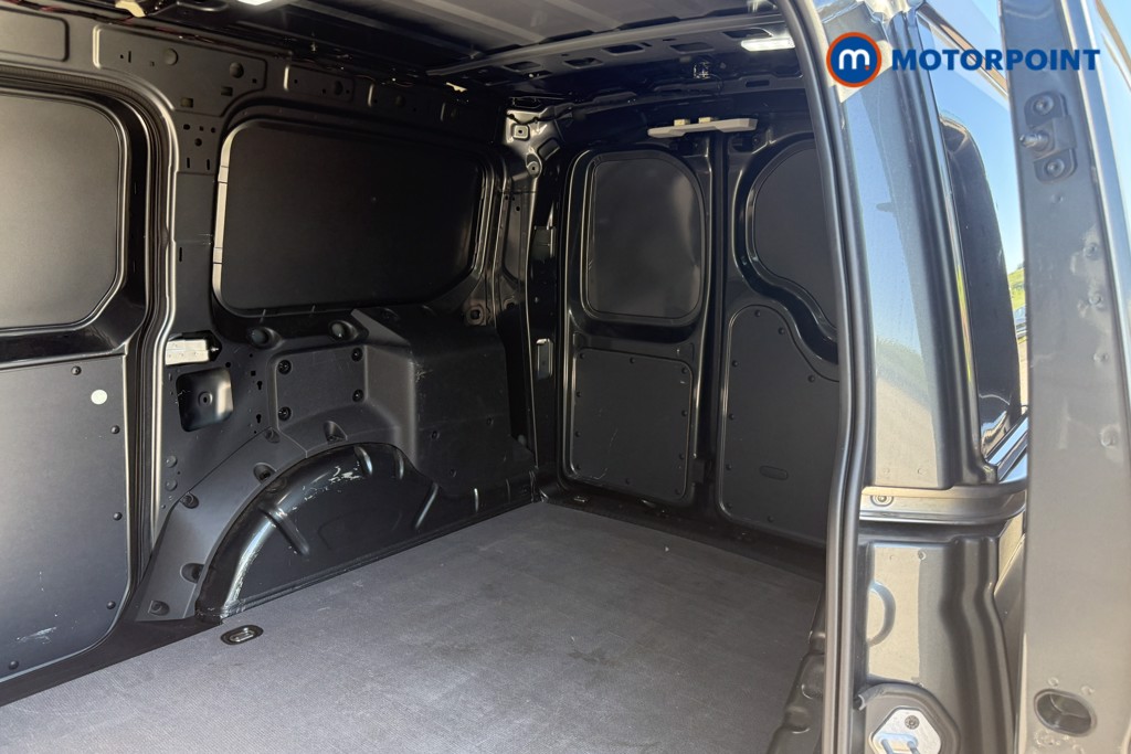 Ford Transit Connect Limited Automatic Petrol Plug-In Hybrid Panel Van - Stock Number (1650354) - 7th supplementary image