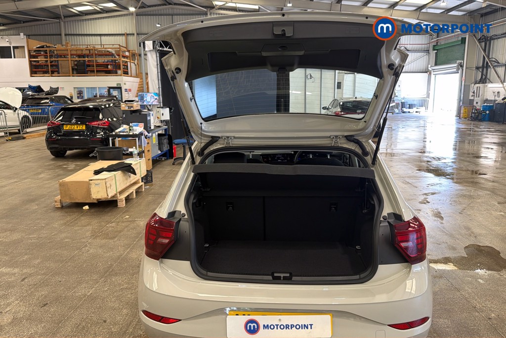 Volkswagen Polo Life Manual Petrol Hatchback - Stock Number (1650377) - 33rd supplementary image