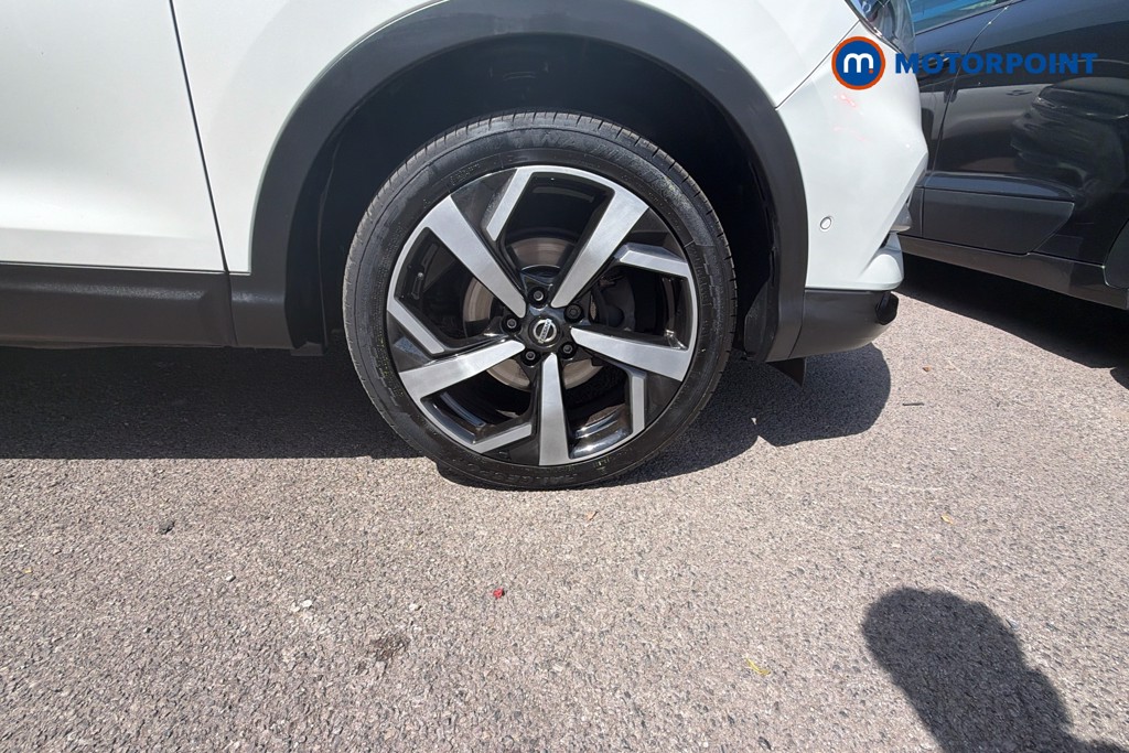 Nissan Qashqai Tekna Automatic Diesel SUV - Stock Number (1650652) - 35th supplementary image