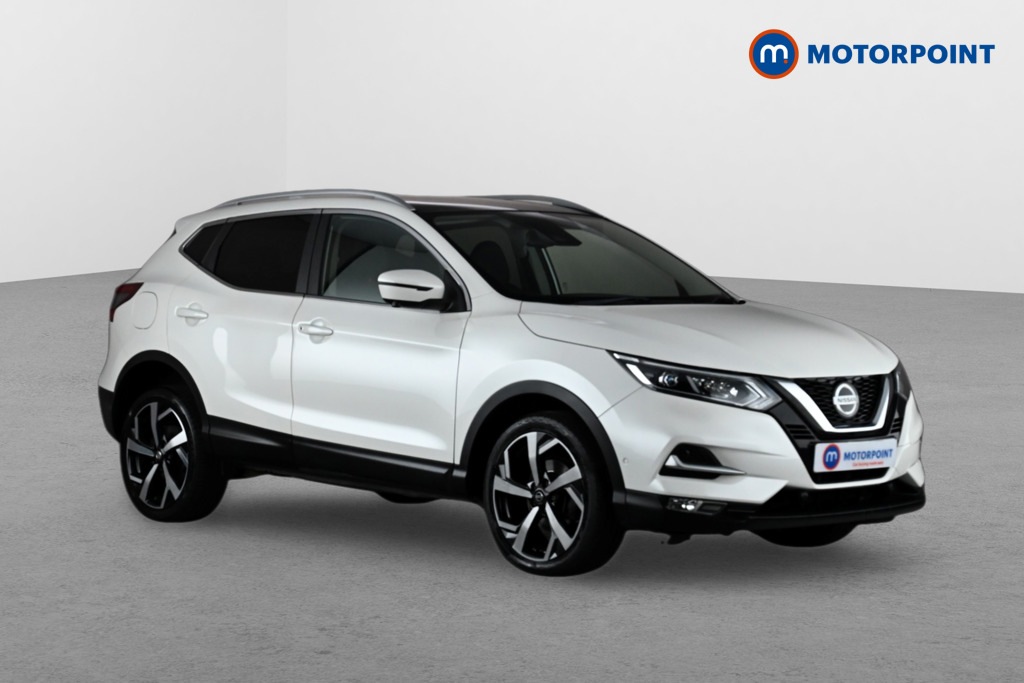 Nissan Qashqai Tekna Automatic Diesel SUV - Stock Number (1650652) - Drivers side front corner
