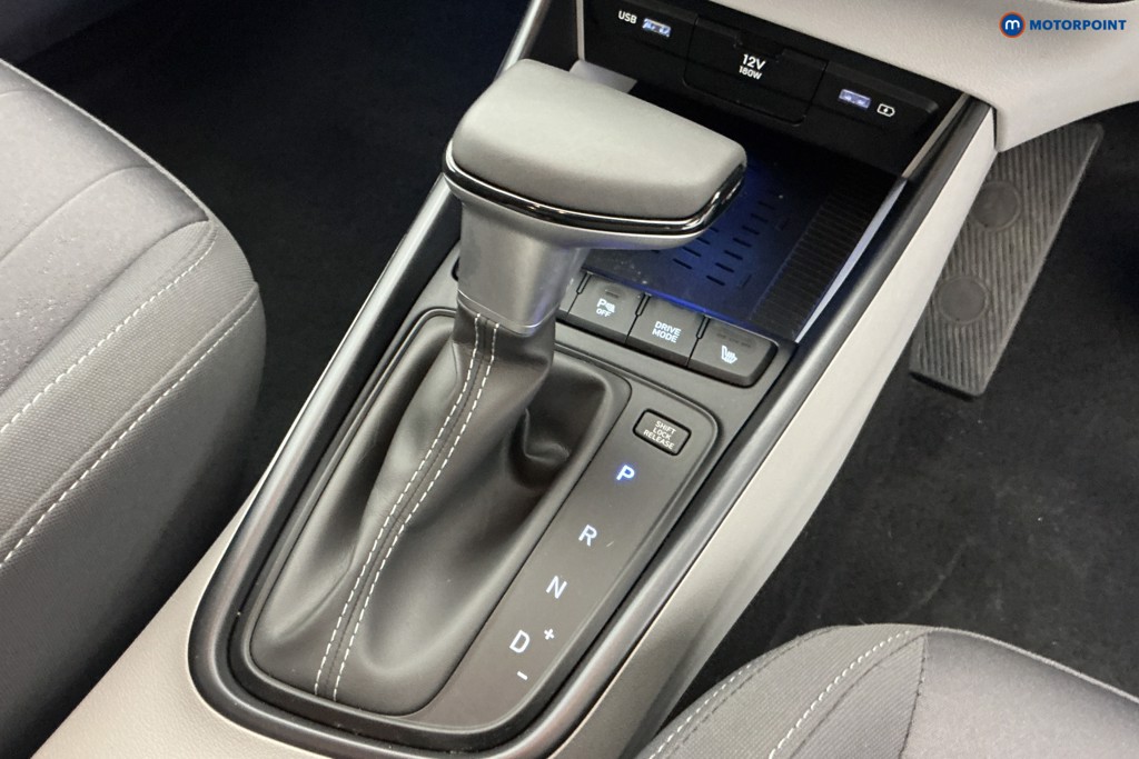 Hyundai Bayon Ultimate Automatic Petrol SUV - Stock Number (1650655) - 15th supplementary image