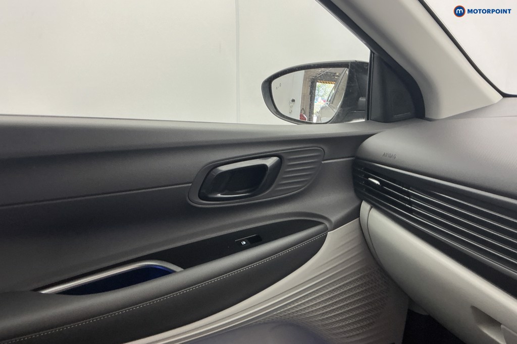 Hyundai Bayon Ultimate Automatic Petrol SUV - Stock Number (1650655) - 19th supplementary image
