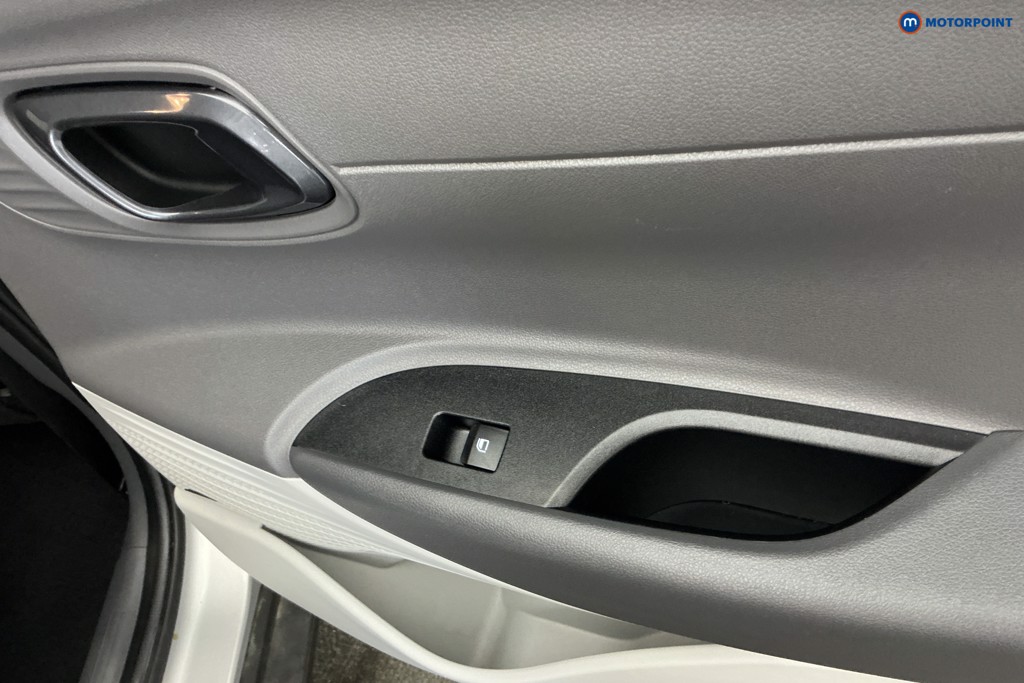 Hyundai Bayon Ultimate Automatic Petrol SUV - Stock Number (1650655) - 27th supplementary image