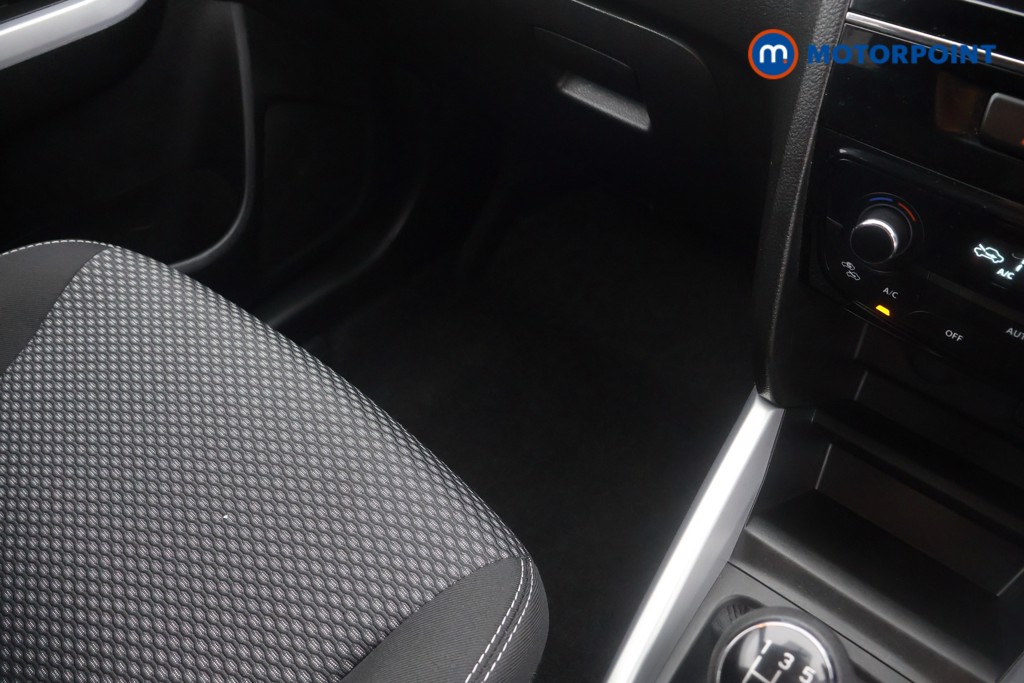Suzuki Vitara Sz-T Manual Petrol SUV - Stock Number (1650765) - 12th supplementary image