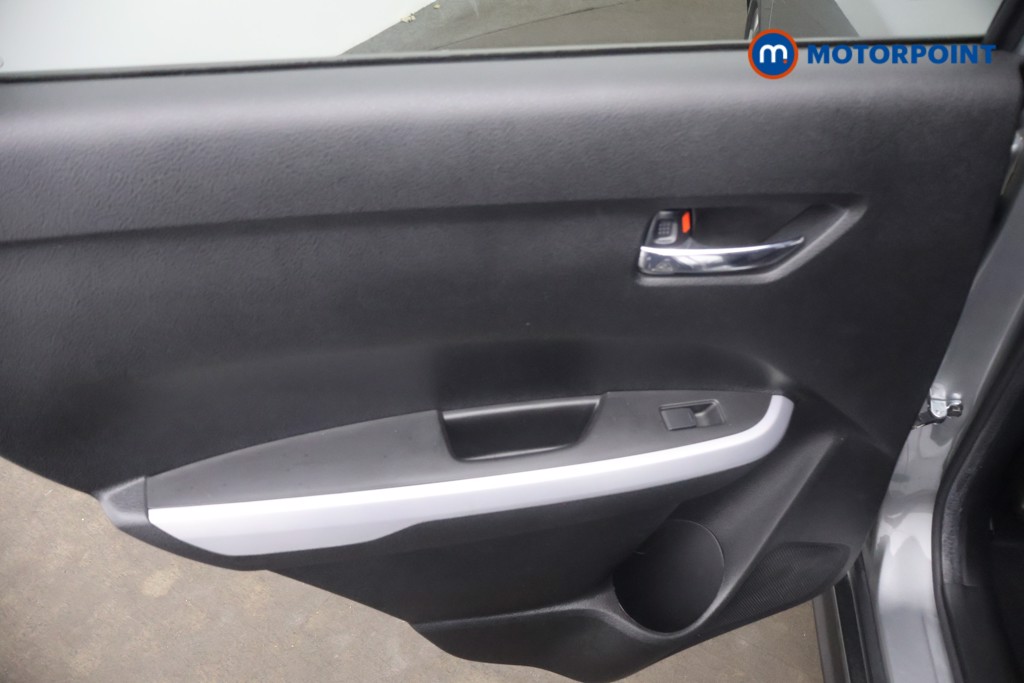 Suzuki Vitara Sz-T Manual Petrol SUV - Stock Number (1650765) - 20th supplementary image