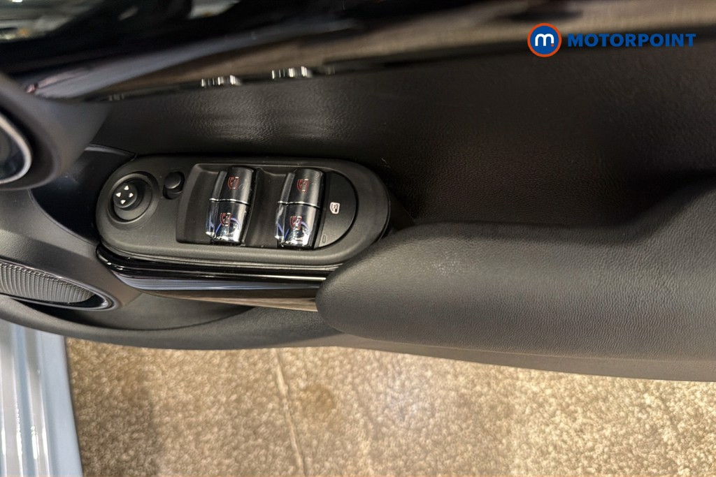 Mini Hatchback Cooper Sport Manual Petrol Hatchback - Stock Number (1650926) - 20th supplementary image