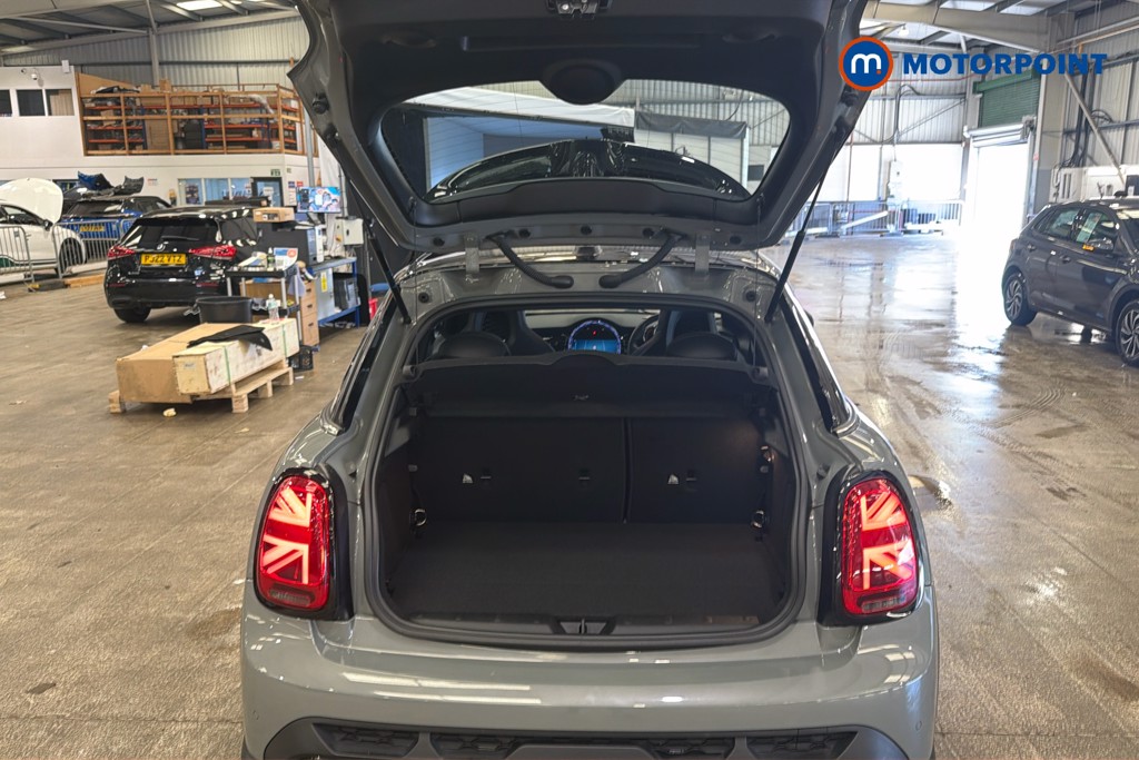 Mini Hatchback Cooper Sport Manual Petrol Hatchback - Stock Number (1650926) - 33rd supplementary image