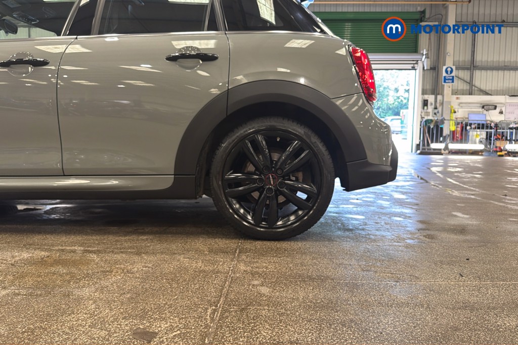 Mini Hatchback Cooper Sport Manual Petrol Hatchback - Stock Number (1650926) - 48th supplementary image