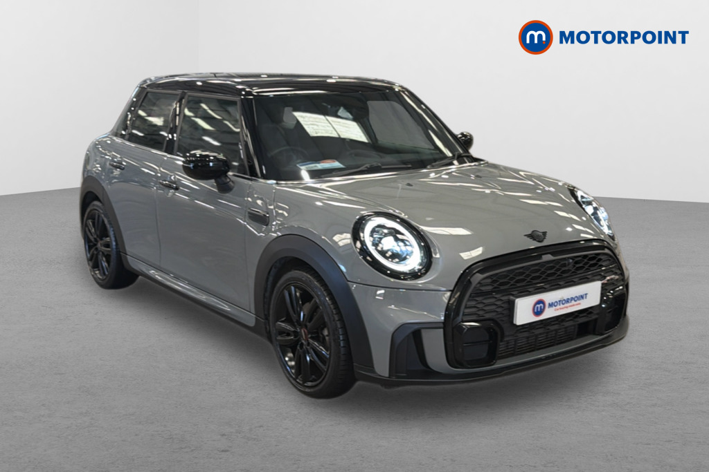 Mini Hatchback Cooper Sport Manual Petrol Hatchback - Stock Number (1650926) - Drivers side front corner