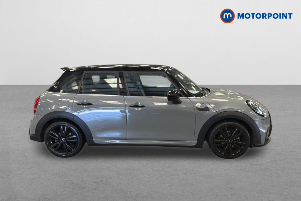 Mini Hatchback Cooper Sport Manual Petrol Hatchback - Stock Number (1650926) - Drivers side