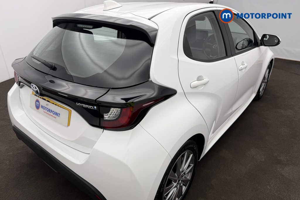 Toyota Yaris Icon Automatic Petrol-Electric Hybrid Hatchback - Stock Number (1651338) - 7th supplementary image