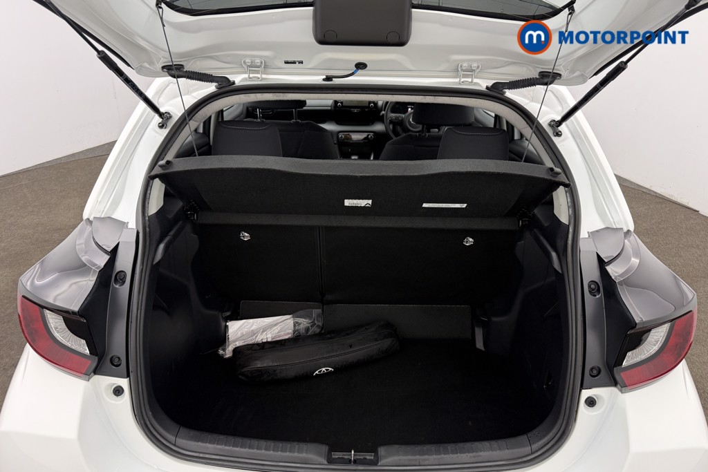 Toyota Yaris Icon Automatic Petrol-Electric Hybrid Hatchback - Stock Number (1651338) - 9th supplementary image