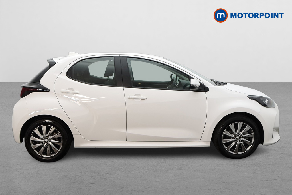 Toyota Yaris Icon Automatic Petrol-Electric Hybrid Hatchback - Stock Number (1651338) - Drivers side