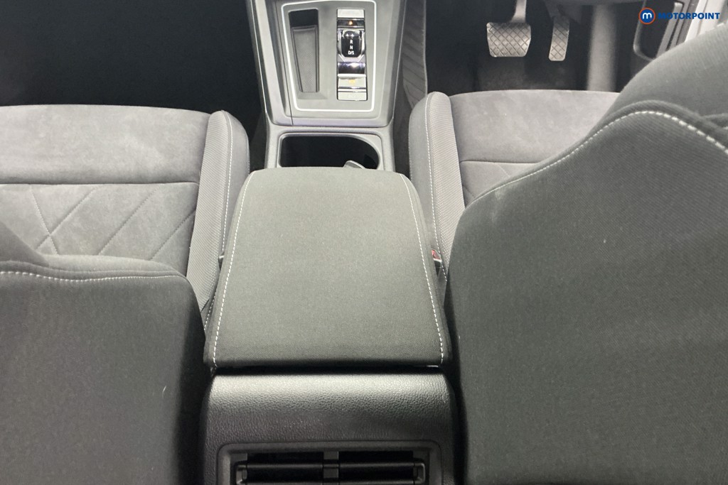 Volkswagen Golf Style Automatic Petrol Hatchback - Stock Number (1651416) - 11th supplementary image