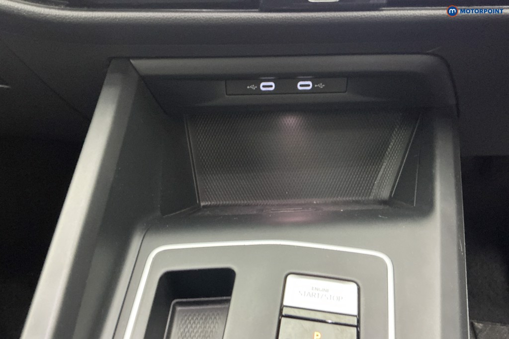 Volkswagen Golf Style Automatic Petrol Hatchback - Stock Number (1651416) - 16th supplementary image