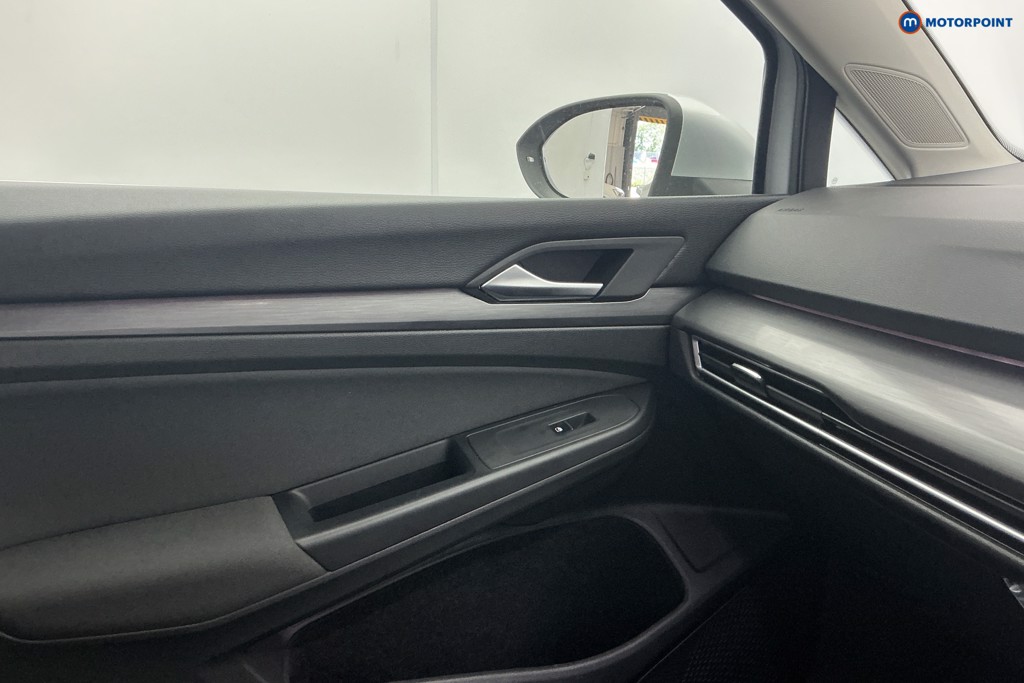 Volkswagen Golf Style Automatic Petrol Hatchback - Stock Number (1651416) - 19th supplementary image